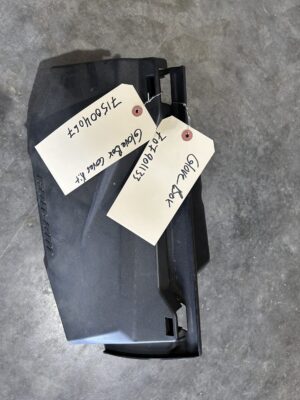 715004067 New Can-Am Maverick X3 UTV Glove Box Cover Kit