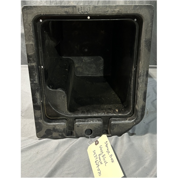 Used Polaris Ranger 800 UTV Storage Box Gloss Black In Color. Part # 5437629-070