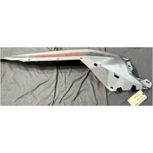 705012469 Used Can-Am Maverick X3 UTV Right Side Rear Fender ( Hyper Silver)